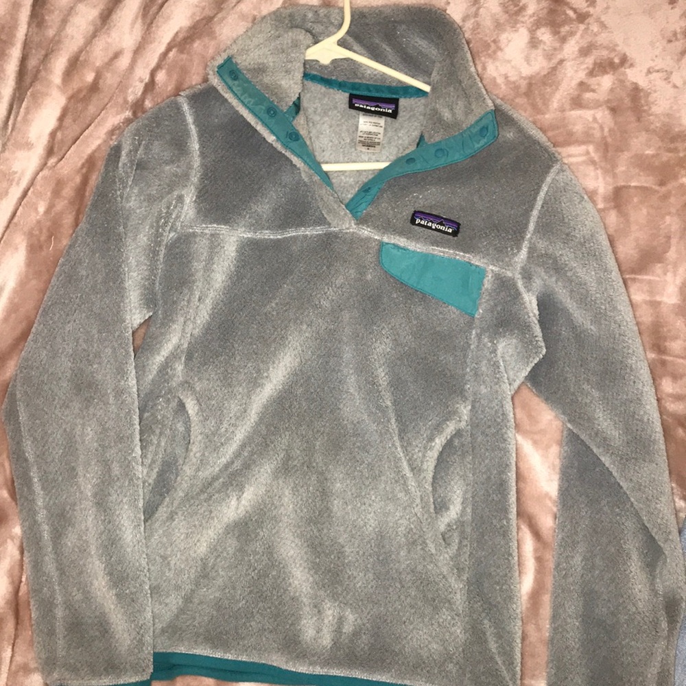 Patagonia fleece pullover
